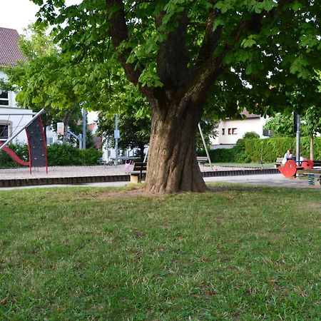 Apartamento Lamiacasa Family-Business-Near Bosch-Train Station Renningen Exterior foto